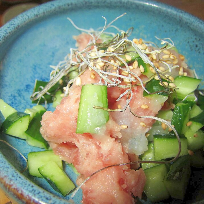 浅漬け胡瓜葱とろ昆布わさび醤油